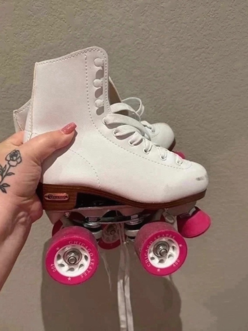 Chicago Women's Rink Quad Roller Skates